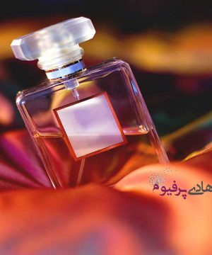 عطر لیلیوم راهنمای خرید و فروش و قیمت انواع عطر های زنانه و مردانه لیلیوم